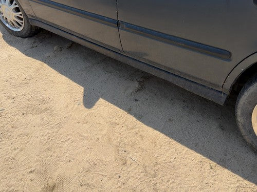 1996-2000 Honda Civic Driver Left Lower Rocker Panel Moulding Side Skirt Oem