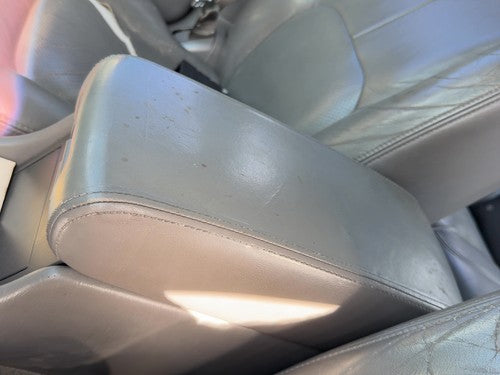 00-04 Seville Center Console Lid Only Arm Rest Fold Down Floor Multi-Cd Player D
