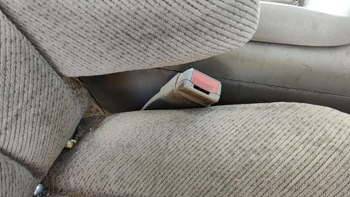 96-00 Silverado 2500 Passenger Right Front Seat Belt Buckle Receiver Oem Tan 52D