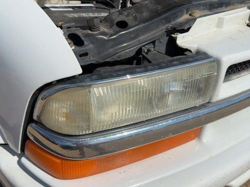 1998-2005 Chevy S10 Blazer Passenger Right Head Light Oem Front Lamp 16526218