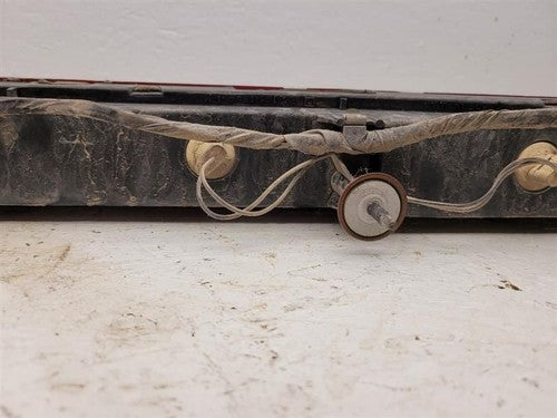 1990-1992 Oldsmobile Toronado Complete Tail Light Assembly Brake Lamp Back Trunk