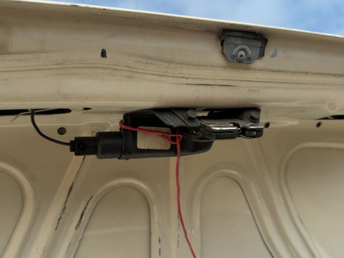 1986-1996 Oldsmobile 98 Regency Trunk Latch Release Actuator Rear OEM