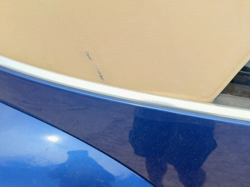 03-10 Vw Beetle Convertible Passenger Right Rear Moulding On Quarter Panel Oem