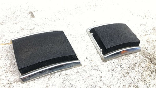 1989 Dodge D100 Driver Passenger Left Right Rear Cab Corner Mouding Pair Set Oem