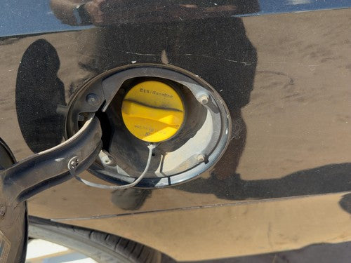 2006-2016 Chevy Impala Fuel Filler Neck Assembly With Gas Cap Oem Ltz 26839760