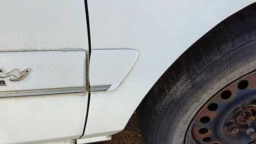 97-00 Buick Century Passenger Right Moulding From Fender Oem Trim Strip White