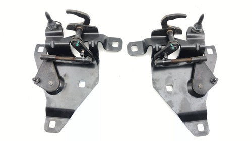 06-09 G6 Convertible Front And Side Latch With Hydrualic Lines And Cylinder