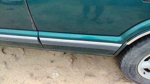 1995-1997 S10 Blazer Driver Left Rear Moulding From Door Oem Back Trim Strip