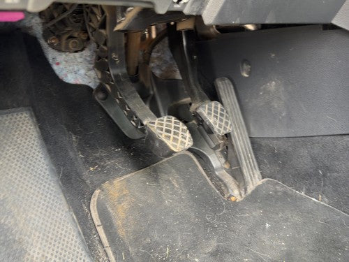 2014 Vw Jetta Complete Clutch And Brake Pedal Assembly Oem