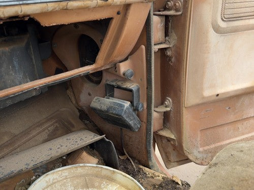 1980 Chevy Silverado C20 Passenger Right Lower Kick Trim Panel Oem Tan