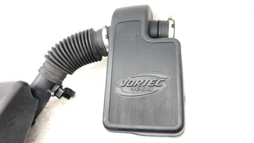 05-07 Envoy Complete Air Intake Cleaner Filter Box Housing With Tube Oem 4.2L