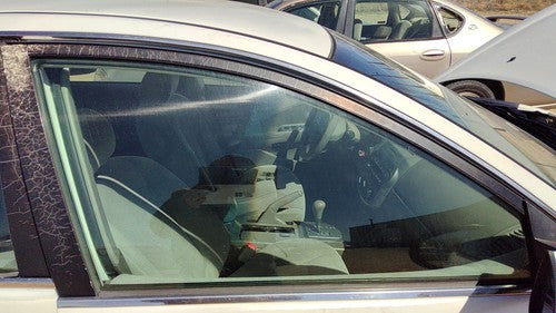 2002-2006 Nissan Altima Passenger Right Front Side Window Door Glass Oem