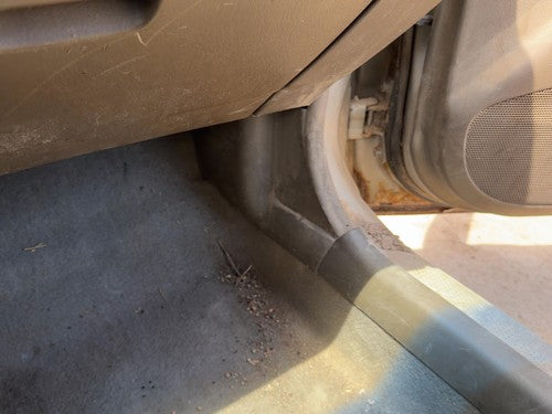 2000 Mazda Protege Dx Passenger Right Lower Kick Trim Panel Oem Brown