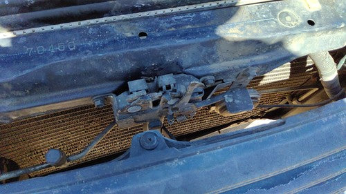 1997-1999 Toyota Camry Hood Latch Assembly With Bracket Oem 5320133042