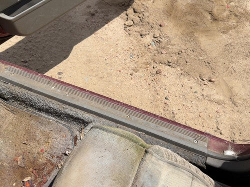 85-88 Nissan Maxima Passenger Right Lower Sill Step Moulding Trim Panel Oem Gray