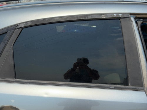 2003-2008 Infinity Fx45 Passenger Right Rear Side Window Door Glass Oem Back
