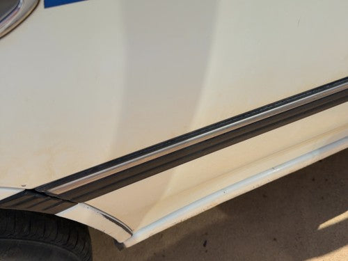 1994 Subaru Legacy Rhd Passenger Right Rear Moulding From Door Oem Back