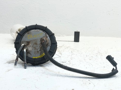 99-04 F250 Super Duty Complete Fuel Pump With Sending Unit Oem 6.8L V10 At 4X4