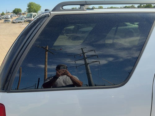 95-05 Chevy S10 Blazer Passenger Right Rear Quarter Glass Back Side Window Oem
