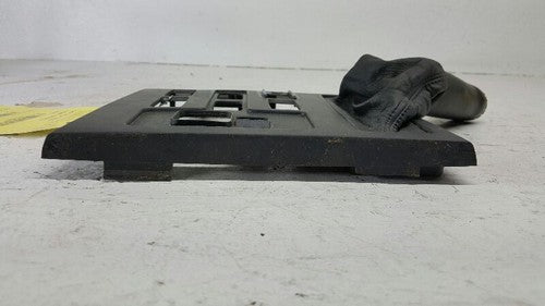 2000 Land Rover Range Rover Parking Brake Trim Bezel Assembly With Boot