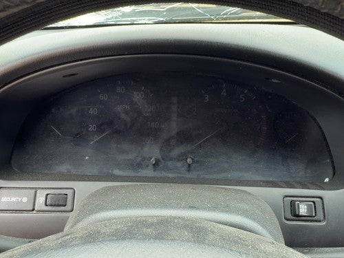 2000 Infiniti I30 Speedometer Cluster Instrument Gauges Panel Oem Dash Mph
