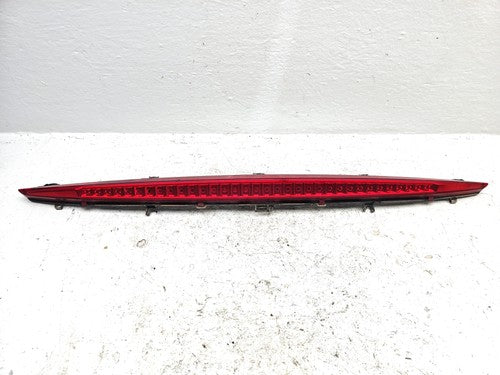 2004-2009 Cadillac Srx Third Brake Light Middle Lamp Oem