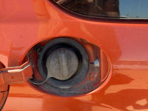 2005-2007 Ford Escape Fuel Filler Neck Assembly With Gas Cap Oem 5L8Z9034Cn