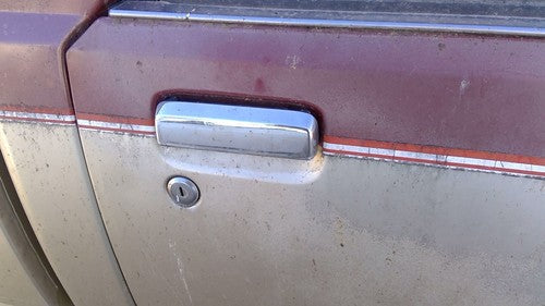 1986-1987 Isuzu Pup Pickup Passenger Right Front Outside Door Handle Oem