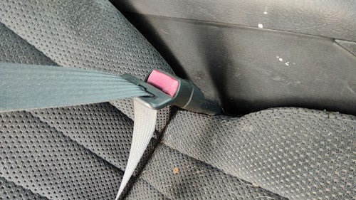 1995-1997 S10 Blazer Passenger Right Front Seat Belt Buckle Receiver Oem Gray