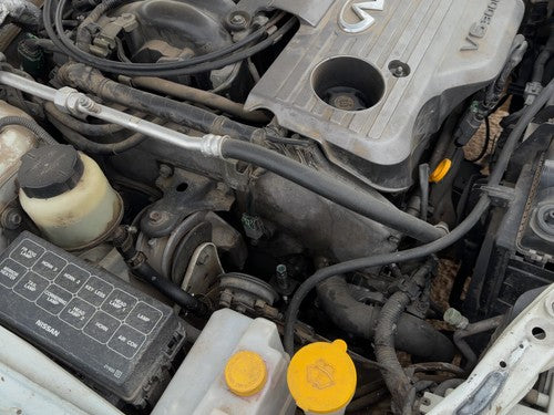 1996-2001 Infiniti I30 Timing Cover Oem 3.0L Front 135012Y000