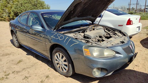 03-08 Grand Prix Stealth Passenger Right Rear Outside Door Handle Back Gray 46U
