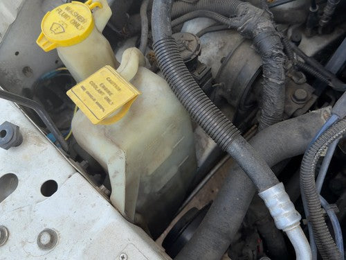 99 Town & Country Coolant Reservoir Radiator Overflow Tank Bottle Oem 3.3L