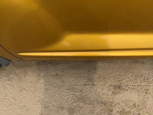 02-05 Pt Cruiser Driver Left Front Moulding From Door Trim Strip Inca Gold Py6