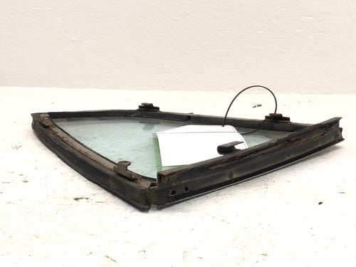 1970-1973 Nissan Datsun 240Z Passenger Right Rear Quarter Glass Back Side Window