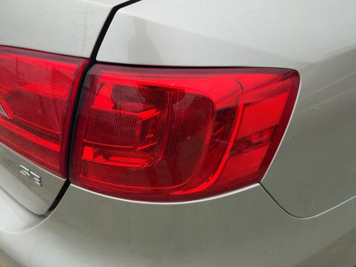 2011-2014 Vw Jetta Passenger Right Outer Tail Light Brake Lamp Oem Rear