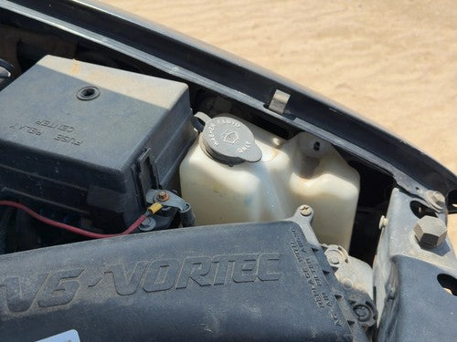 95-05 S10 Blazer Windshield Washer Fluid Reservoir With Pump Oem Wiper Tank