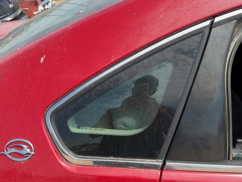 2006-2013 Chevy Impala Passenger Right Rear Quarter Glass Back Side Window Oem