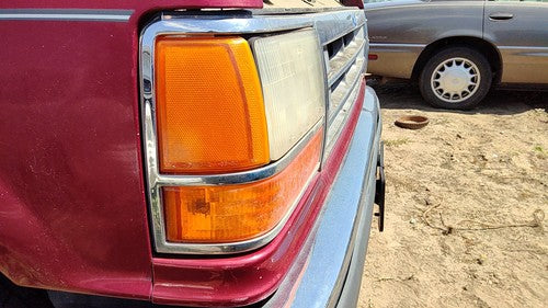 1991-94 Ford Explorer Passenger Right Head Light Oem Front With Turn Signal Trim