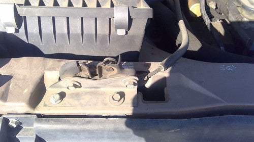 1995-2005 Chevy Astro Hood Latch Assembly With Bracket Oem 15027159