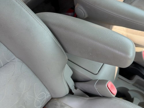 02-07 Saturn Vue Redline Passenger Right Front Arm Rest Side Seat Oem Gray 17D