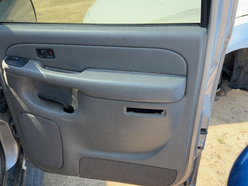 00-06 Suburban 1500 Passenger Right Rear Door Trim Panel Switches Back Gray 92I