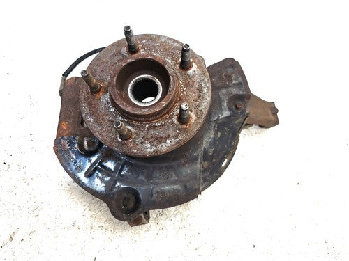 97-02 Expedition Passenger Right Front Spindle Steering Knuckle With Wheel Hub