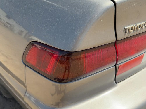 1997-2001 Toyota Camry Driver Left Outer Tail Light Assembly OEM Rear 81560AA011