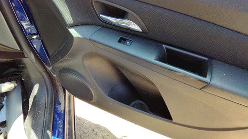 11-14 Chevy Cruze Passenger Right Front Door Trim Panel With Switches Black Aff