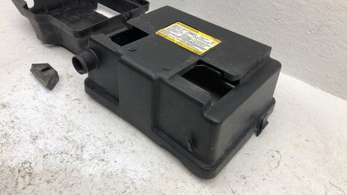 2004-2012 Gmc Canyon Complete Battery Box Mount Tray With Hold Down Oem 3.7L