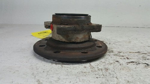 1996-2000 Chevy Silverado 2500 Passenger Wheel Hub Front 8 Lug
