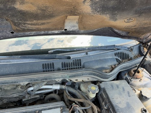 2005-2010 Chevy Cobalt Windshield Wiper Cowl Vent Trim Panel Oem Cover