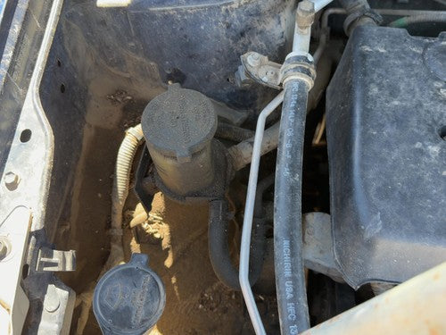 2003-2008 Toyota Matrix Xr Power Steering Fluid Remote Reservoir Tank Oem 1.8L