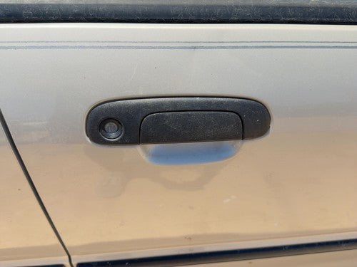 2000-2003 Mazda Protege Dx Passenger Right Front Outside Door Handle Oem