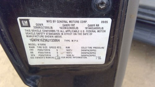 2006 Gmc Yukon Xl 1500 Passenger Right Front Inside Door Trim Panel Oem Gray 92